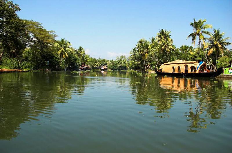 Kerala Tourism - LockerDome