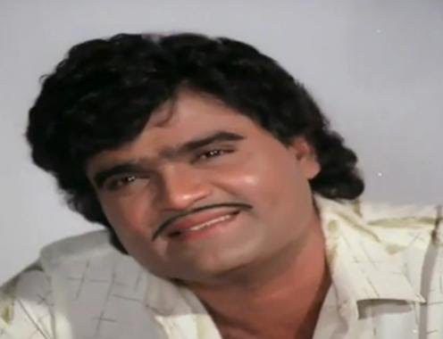 Aayatya Gharat Gharoba Marathi Mp3 Song Download