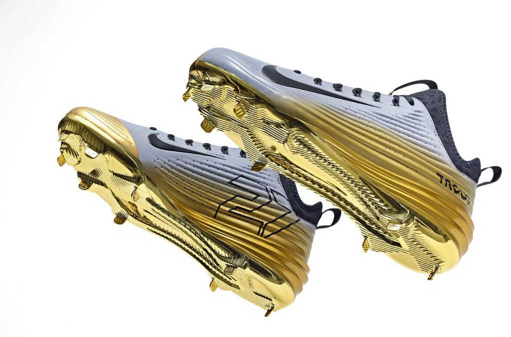 Mike Trout's MVP cleats