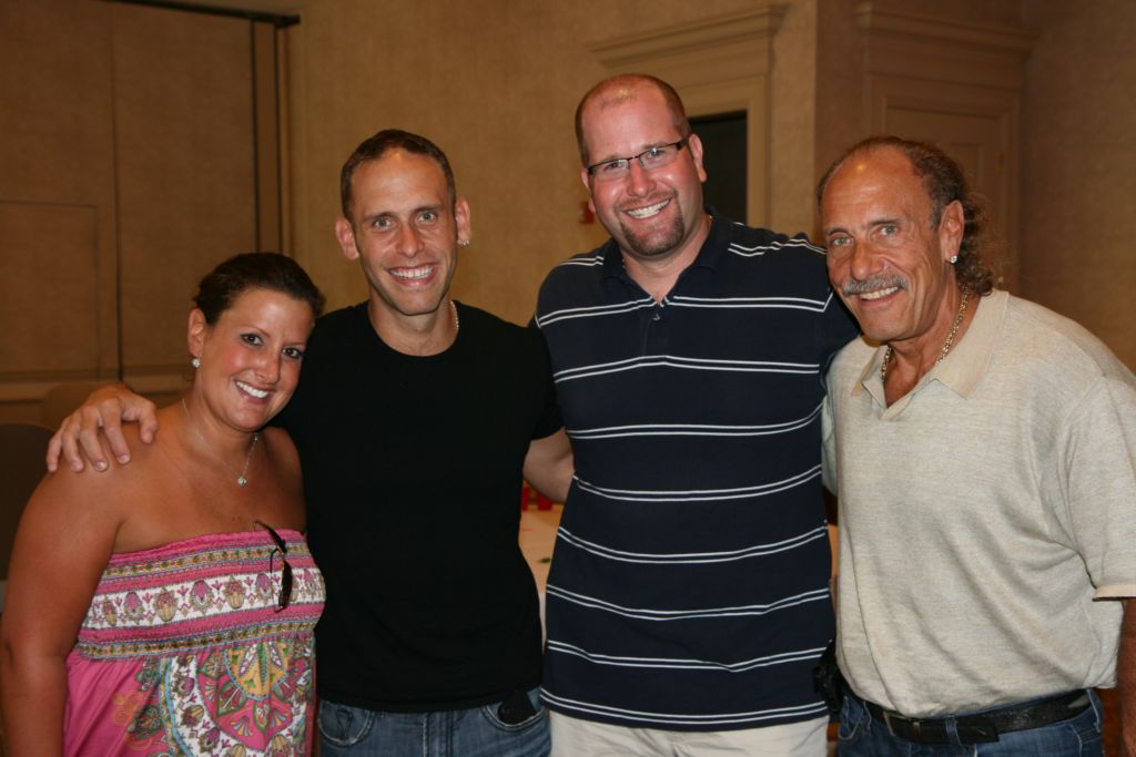 Hardcore Pawn's Gold Family Ashley Broad, Seth Gold and Les Gold