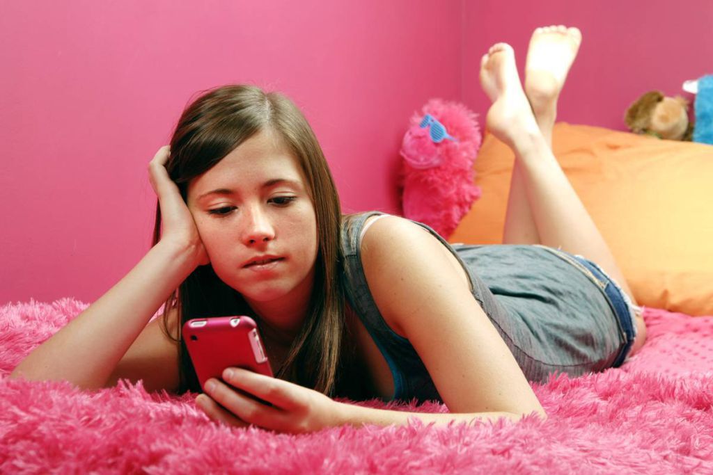 Tips date younger girl teenage — 4