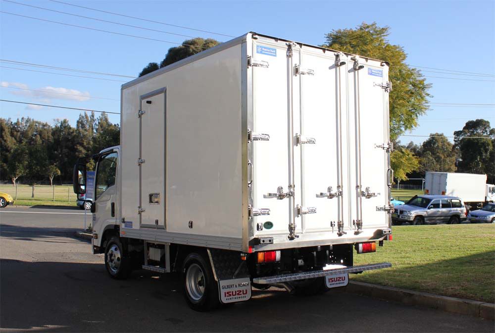 Cold Storage Truck CY25T 2.5M 2 PALLETS LockerDome