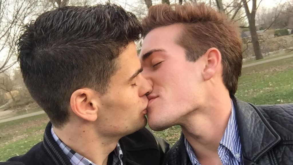 ee4a05c4ec03765febedcae6f21205b06d74ac2ac28c637fe22f7d1c6b9bc6c7_large