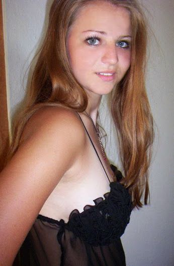 the clean Strikingly beautiful nude girls split for long term